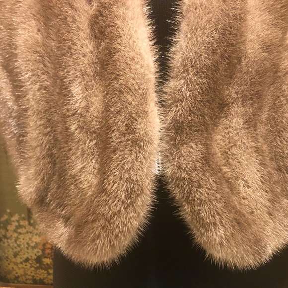 Mink Fur Stole Vintage Beautiful & Perfect - Picture 5 of 9